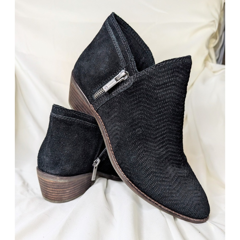 lucky brand black suede boots
